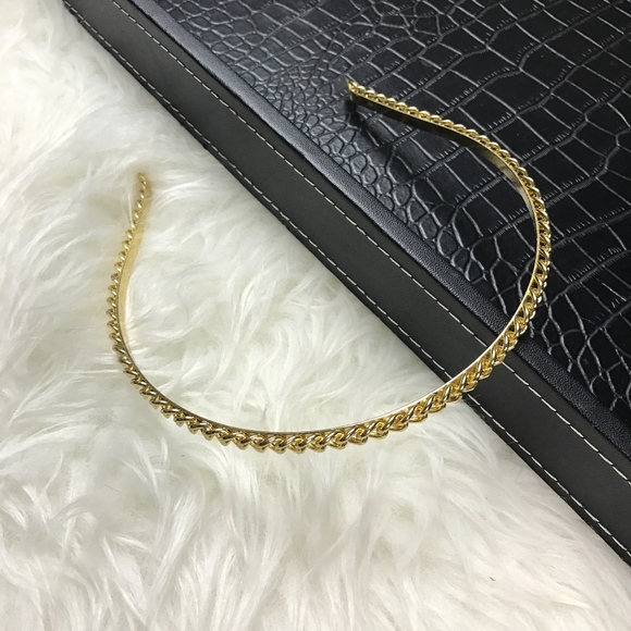 BCBG Accessories - {BCBG MAxAzria} Gold Chain Detail HeadBand